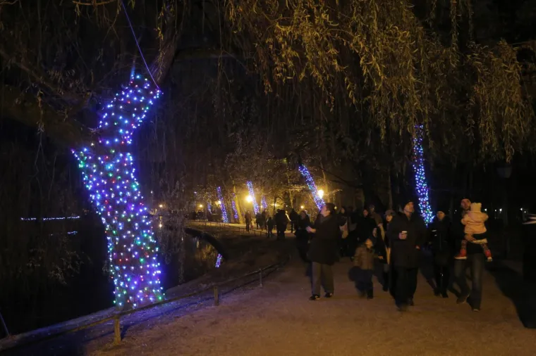 Svečano otvoren Advent na zagrebačkom Maksimiru
