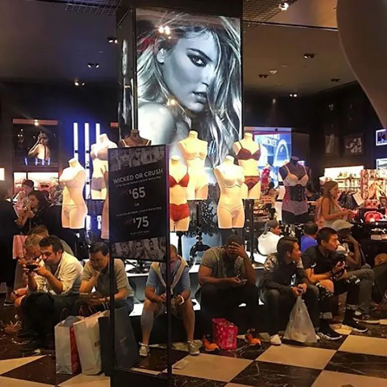 SVI MU&Scaron;KARCI ĆE SUOSJEĆATI: Žene ih odvukle u &scaron;oping, a oni ostali raditi jedino &scaron;to im preostaje