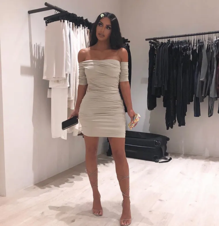 Želite uskočiti natrag u stare traperice nakon trudnoće? Iskoristite trikove slavnih mama