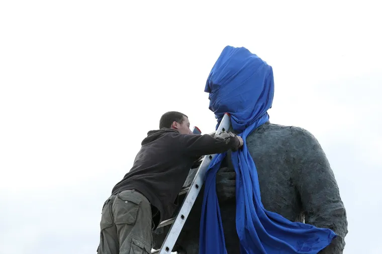 Postavljen kip Franje Tuđmana na križanju Vukovarske i Hrvatske bratske zajednice