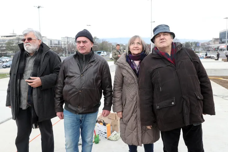 Postavljen kip Franje Tuđmana na križanju Vukovarske i Hrvatske bratske zajednice