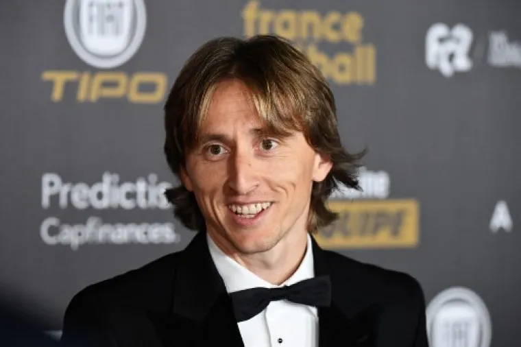 SPEKTAKULARNI PRIZORI U PARIZU: Luka Modrić najveća zvijezda Zlatne lopte