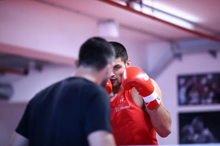 Novi spektakl pred domaćim navijačima: Hrgović odradio otvoreni trening uoči obrane naslova