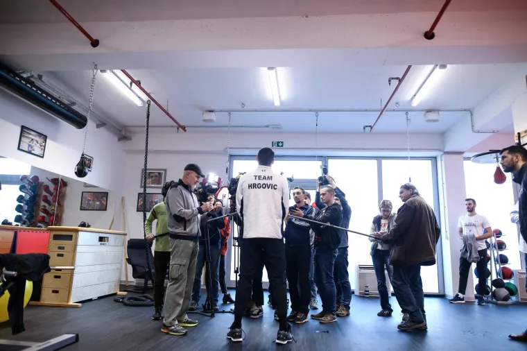 Novi spektakl pred domaćim navijačima: Hrgović odradio otvoreni trening uoči obrane naslova