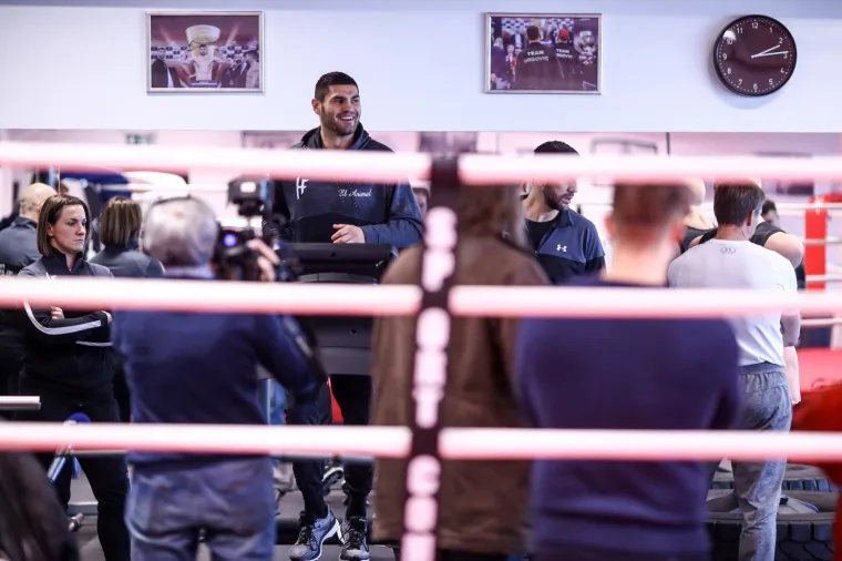 Novi spektakl pred domaćim navijačima: Hrgović odradio otvoreni trening uoči obrane naslova