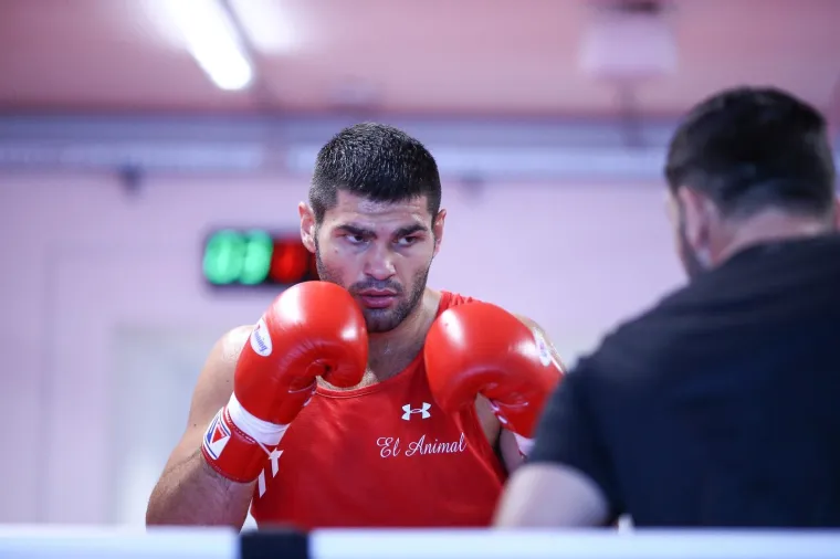 Novi spektakl pred domaćim navijačima: Hrgović odradio otvoreni trening uoči obrane naslova