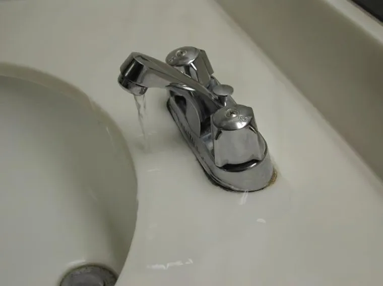 GDJE SU OVI KUPILI DIPLOMU?! Ne može svatko biti inženjer, ali ovakvih failova posramila bi se i mala djeca