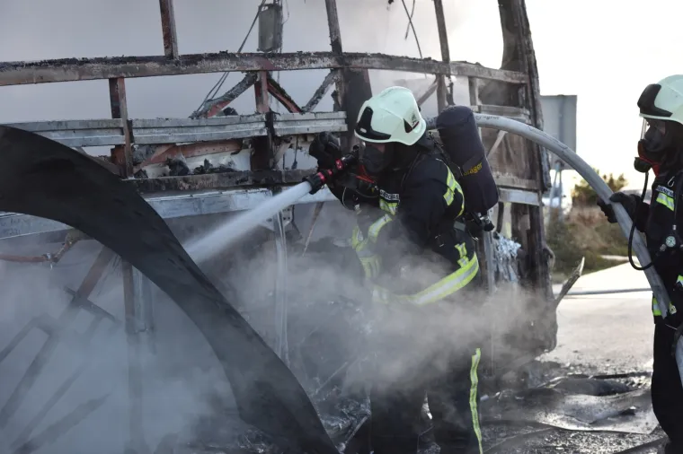 DRAMA KOD &Scaron;IBENIKA: Autobus se zapalio u vožnji, nitko nije ozlijeđen
