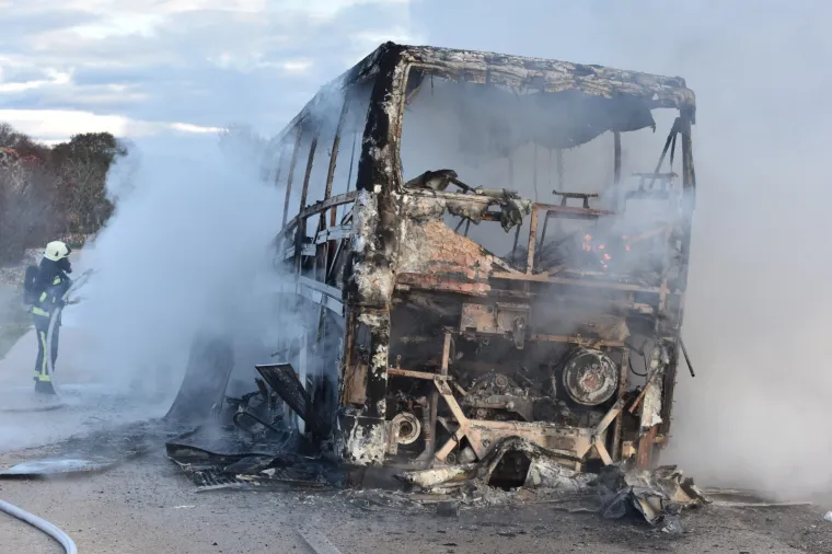 DRAMA KOD &Scaron;IBENIKA: Autobus se zapalio u vožnji, nitko nije ozlijeđen
