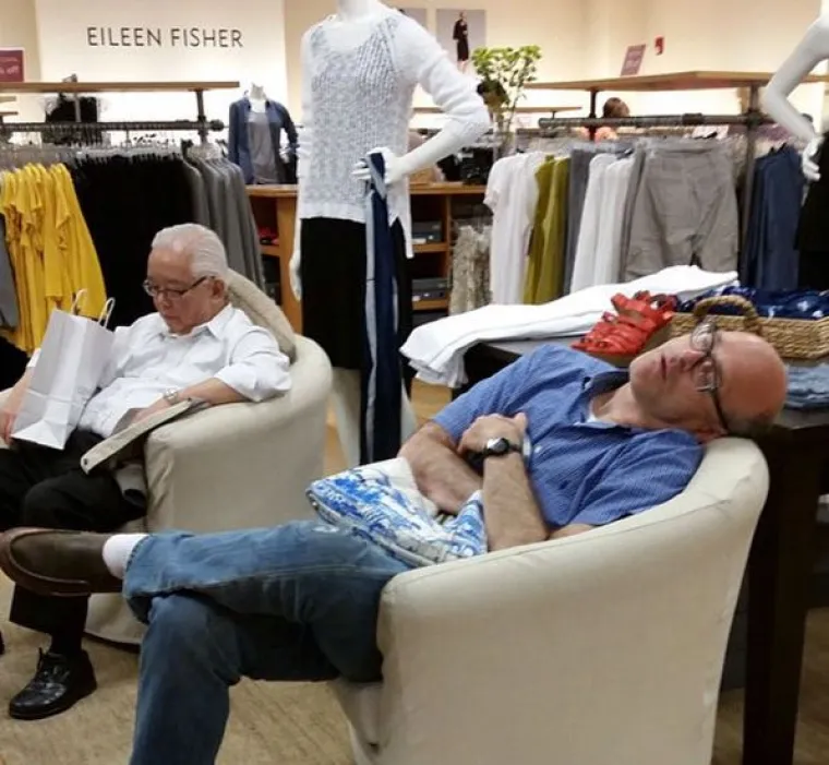 30 'jadnih mu&scaron;karaca' koji čekaju svoje bolje polovice da zavr&scaron;e sa shoppingom