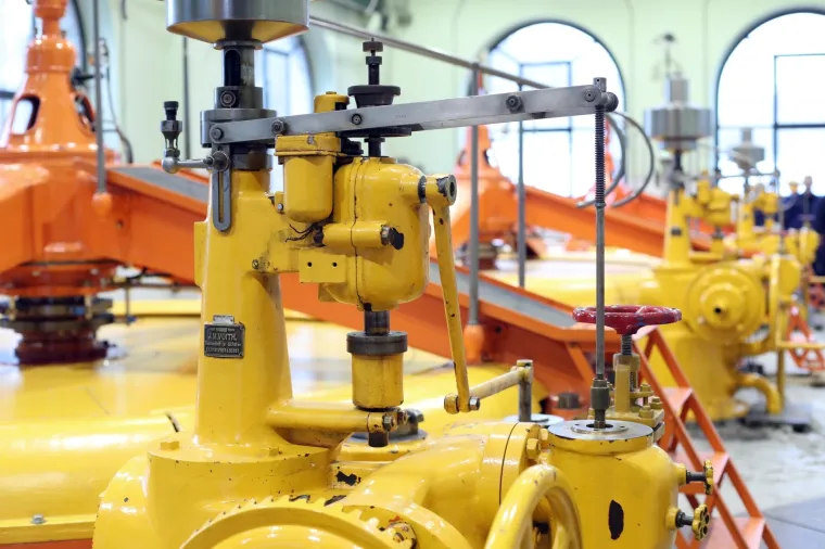 Premijer obi&scaron;ao novu bolnicu u Karlovcu i pustio u rad agregat hidroelektrane