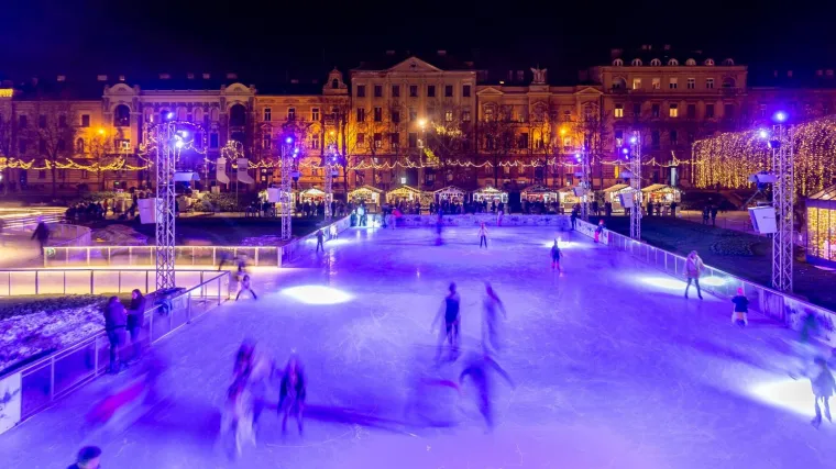 BAJKA U ZAGREBU: Ovogodi&scaron;nji Advent ljepotom nadma&scaron;io je sve prethodne, pogledajte najljep&scaron;e fotografije sa svih lokacija