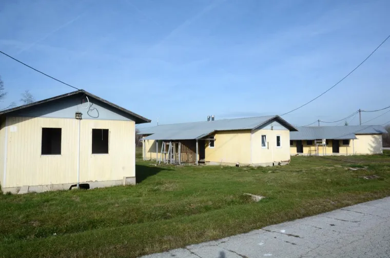 Na prostoru nekadašnjeg prognaničkog naselja Mala Gorica trebao bi se izgraditi prihvatni centar za trazitelje azila