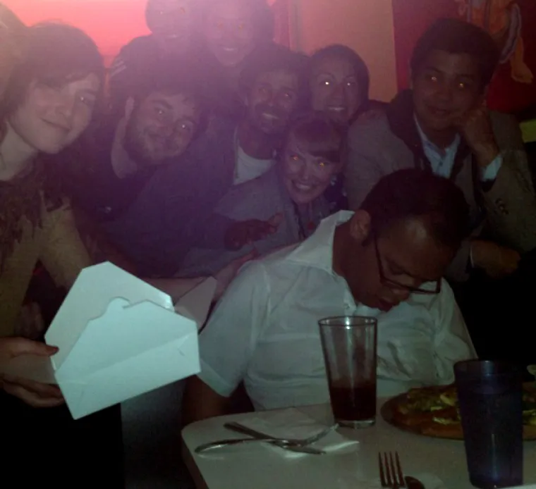 &Scaron;to napraviti s frendom koji je pijan zaspao na tulumu? Evo par ideja, ne morate nas poslu&scaron;ati