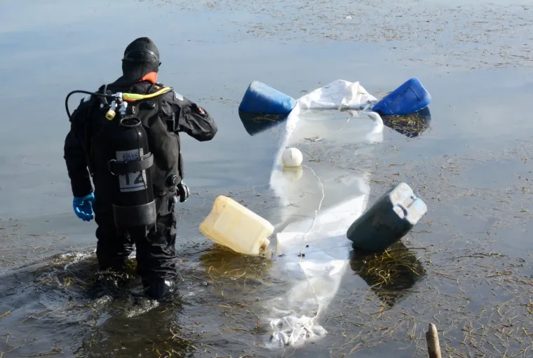 Sisak: Konzerviranje rimskog čamca starog 2000 godina nađenog u rijeci Kupi