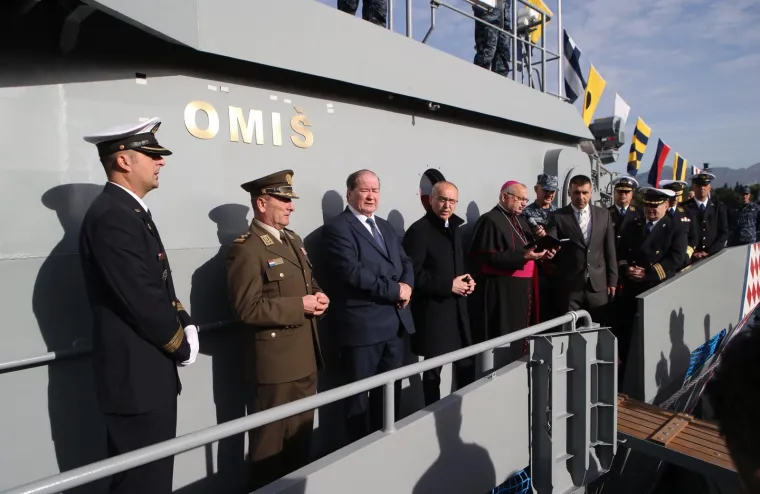 Primopredaja novog obalnog ophodnog broda 'Omiš'