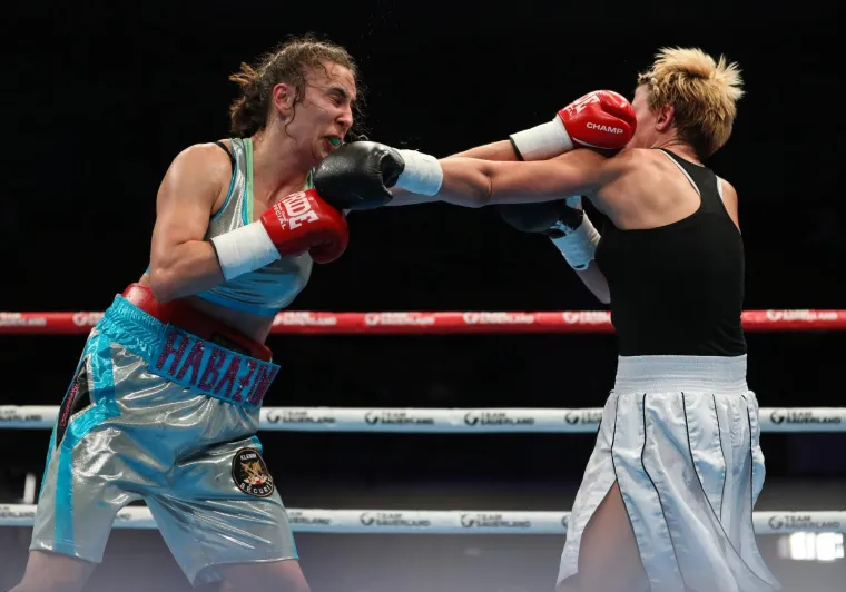 Ivana Habazin pobijedila Evu Bajić u super velter kategoriji