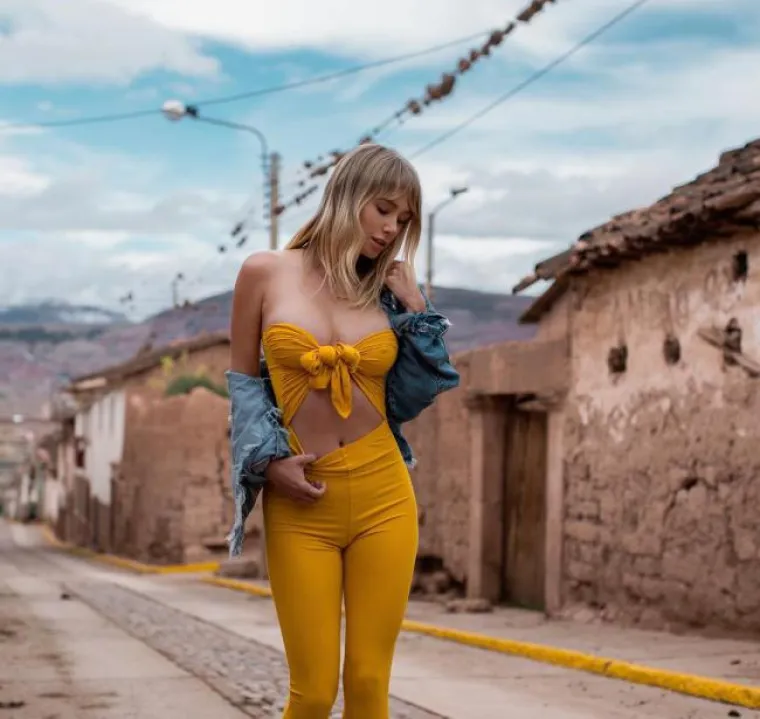 ADVENT U SEKSILANDU: Umjesto da pale svijeće one skidaju komad po komad