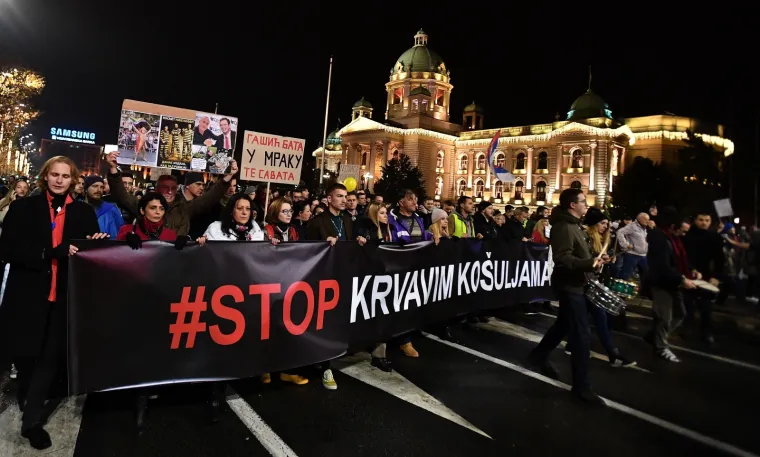Beograd: Nakon napada, održan prosvjedni mimohod 'Stop krvavim ko&scaron;uljama'