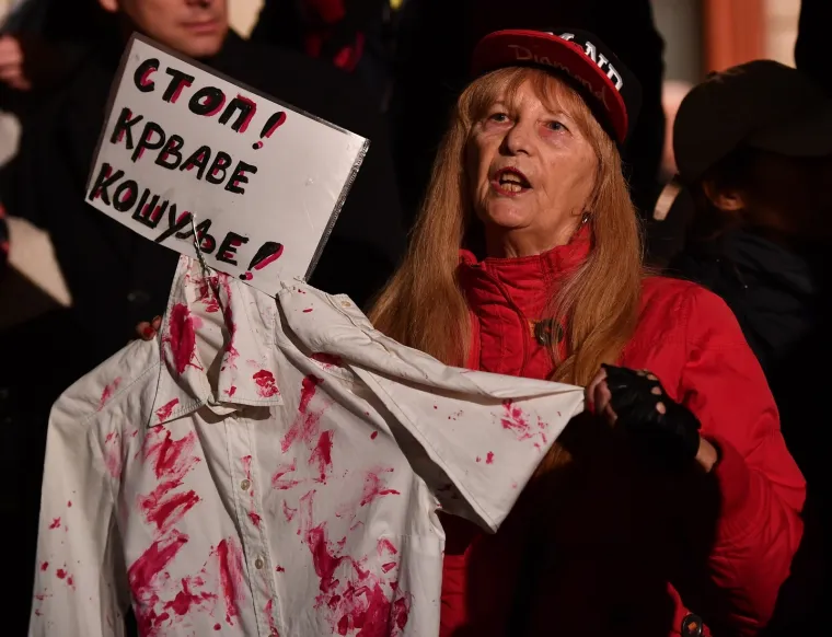 Beograd: Nakon napada, održan prosvjedni mimohod 'Stop krvavim ko&scaron;uljama'