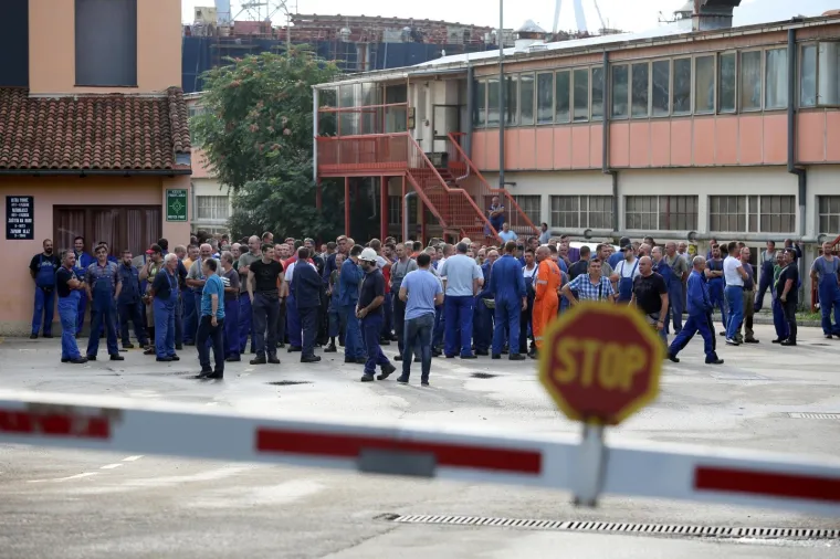 Kako smo u 2018. uni&scaron;tili brodogradnju? Propast Uljanika i 3. maja u 30-ak fotografija