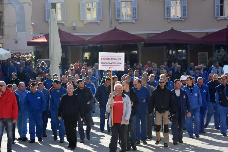 Kako smo u 2018. uni&scaron;tili brodogradnju? Propast Uljanika i 3. maja u 30-ak fotografija