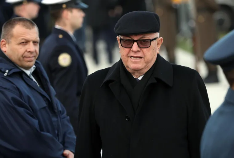 OTKRIVANJE SPOMENIKA TUĐMANU: Pogledajte tko je sve od političara stigao na svečanost