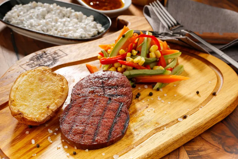 Manjak sna utječe na raspoloženje: evo koje namirnice izbjegavati, ako se želite dobro naspavati