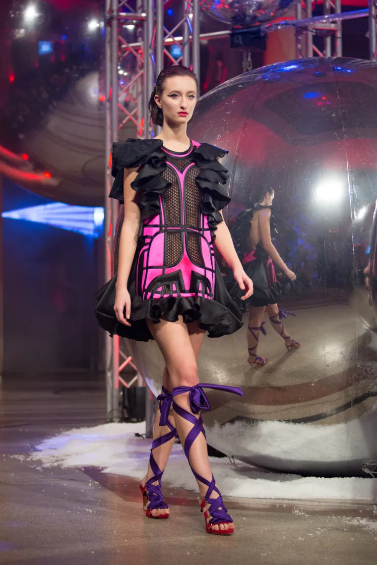 Zigman pokazao kreacije namijenjene seksi, samouvjerenim ženama - pogledajte kako je revija izgledala