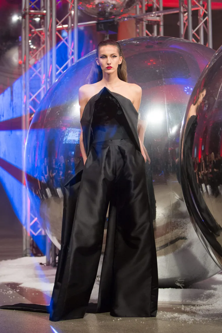 Zigman pokazao kreacije namijenjene seksi, samouvjerenim ženama - pogledajte kako je revija izgledala