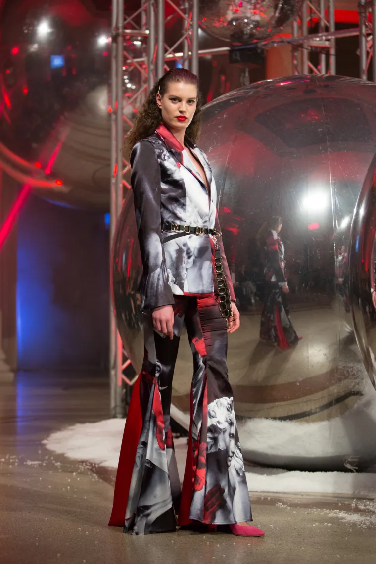 Zigman pokazao kreacije namijenjene seksi, samouvjerenim ženama - pogledajte kako je revija izgledala