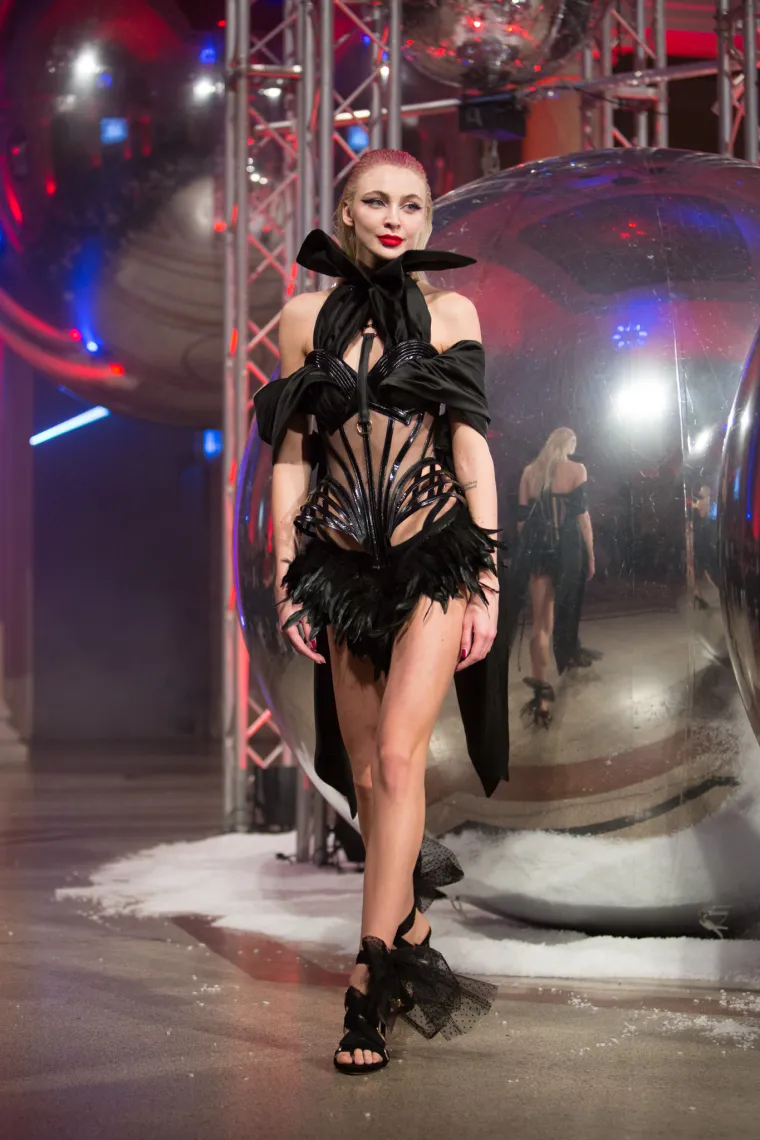 Zigman pokazao kreacije namijenjene seksi, samouvjerenim ženama - pogledajte kako je revija izgledala