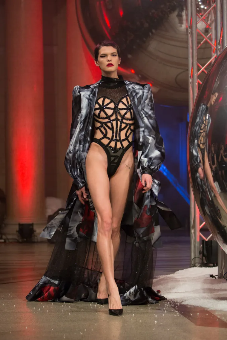 Zigman pokazao kreacije namijenjene seksi, samouvjerenim ženama - pogledajte kako je revija izgledala