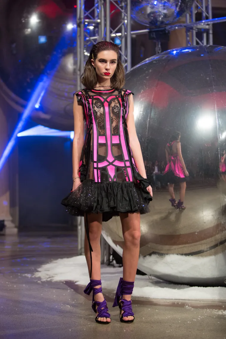 Zigman pokazao kreacije namijenjene seksi, samouvjerenim ženama - pogledajte kako je revija izgledala