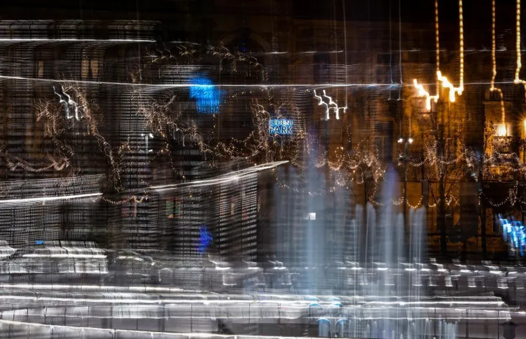 Romantična bajka u srcu Zagreba: Fenjeri i &Scaron;uma Striborova oživjeli božićnu čaroliju