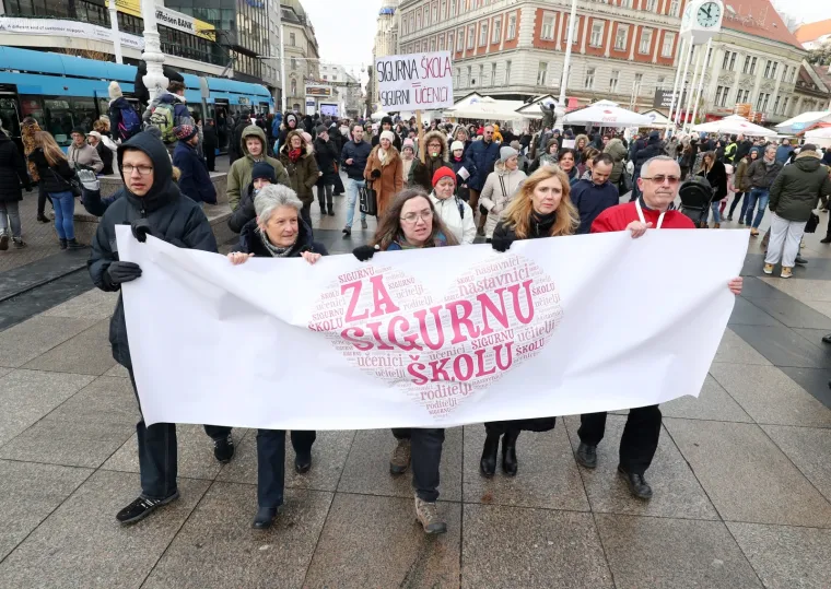 PROSVJED NASTAVNIKA U ZAGREBU: 'Za sigurne &scaron;kole'