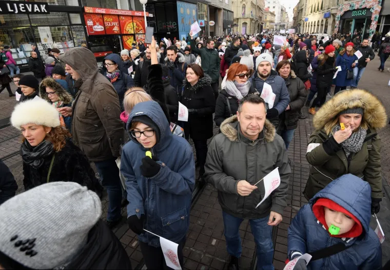 PROSVJED NASTAVNIKA U ZAGREBU: 'Za sigurne &scaron;kole'