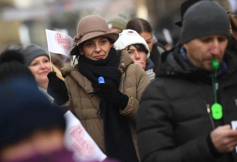 PROSVJED NASTAVNIKA U ZAGREBU: 'Za sigurne &scaron;kole'