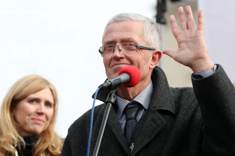 PROSVJED NASTAVNIKA U ZAGREBU: 'Za sigurne &scaron;kole'