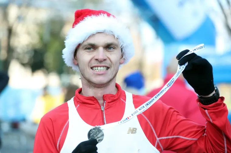 Vi&scaron;e od 2.500 kostimiranih trkača i hodača sudjelovalo u Zagreb Advent Runu