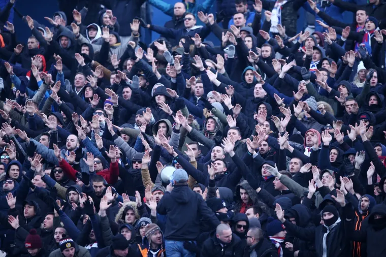 FOTO Bad Blue Boysi i Torcida napravili sjajnu atmosferu na Maksimiru u derbiju Dinama i Hajduka
