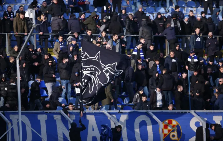 SPEKTAKL NA TRIBINAMA: Navijači zapalili utakmicu, najveći hrvatski derbi u svom punom sjaju