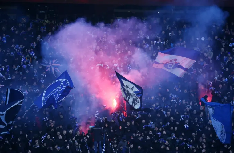 Bad Blue Boysi priredili su bakljadu na Sjeveru, vatreno je na tribinama Maksimira.