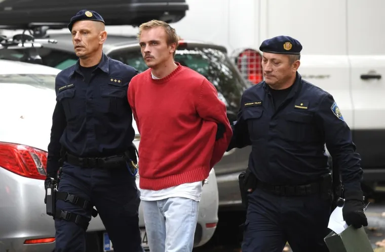 U listopadu je 26-godi&scaron;nji mu&scaron;karac ubio 76-godi&scaron;njakinju te je nakon ubojstva njenom karticom dva puta dignuo novac s bankomata. Starica je umrla nakon zadobivenog prijeloma četiri rebra te nagnječenja pluća, prijeloma lubanje.