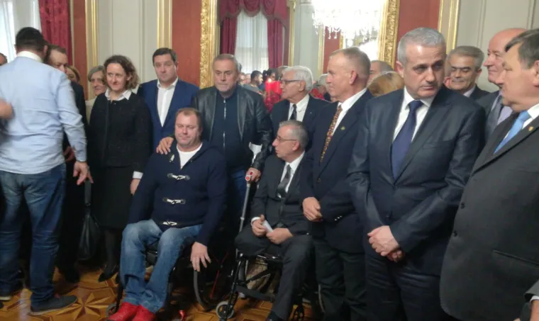 Milan Bandić vratio se na posao: I dana&scaron;nji raspored mu je po običaju rasko&scaron;an