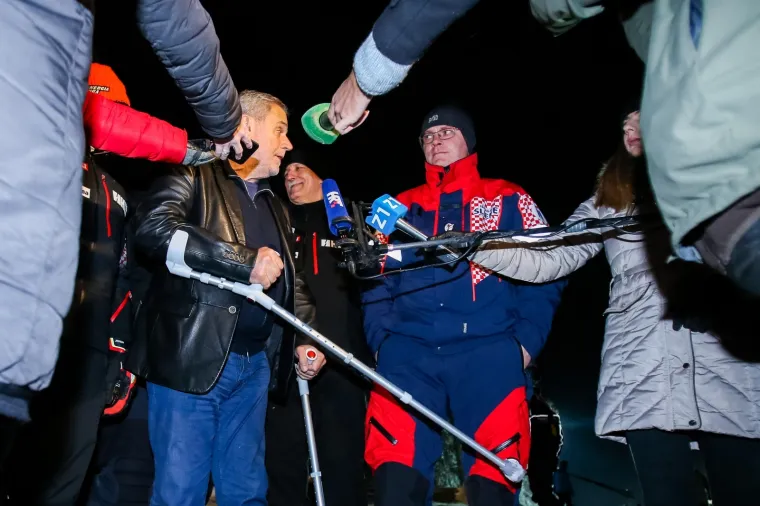 BANDIĆ OBI&Scaron;AO CRVENI SPUST UNATOČ LO&Scaron;EM ZDRAVSTVENOM STANJU: Otvorena skija&scaron;ka sezona na Sljemenu