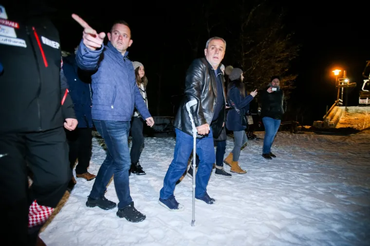 BANDIĆ OBI&Scaron;AO CRVENI SPUST UNATOČ LO&Scaron;EM ZDRAVSTVENOM STANJU: Otvorena skija&scaron;ka sezona na Sljemenu