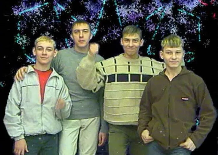 Povratak u '90: Otrcane fotografije s albuma boy bendova toliko su lo&scaron;e da su toliko dobre