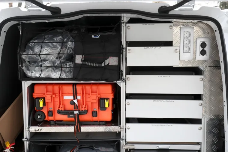 MUP-u 10 kombi vozila s forenzičnom opremom