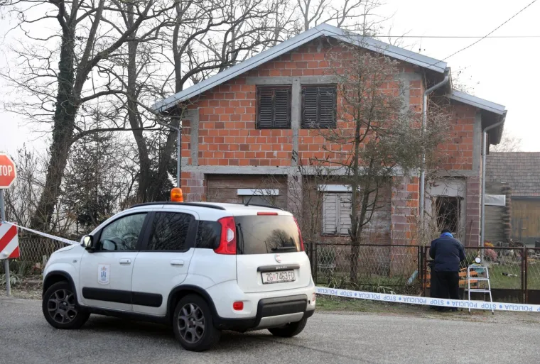 Tragedija u Sesvetama: U požaru kuće poginula žena